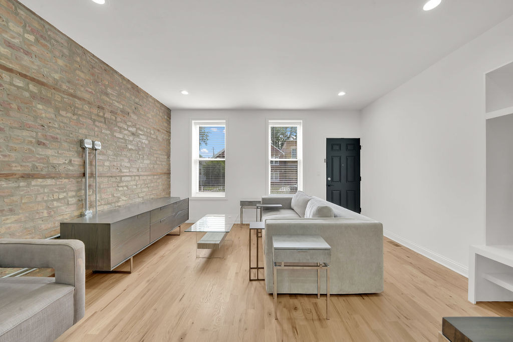 3816 S Honore Street - Photo 2