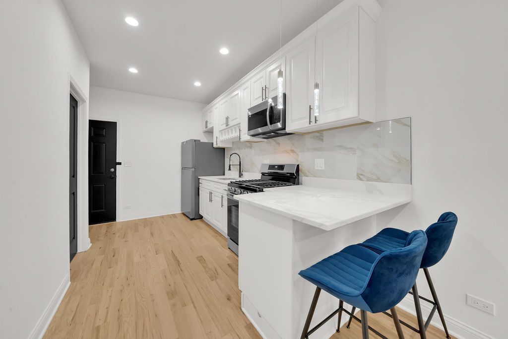 3816 S Honore Street - Photo 9