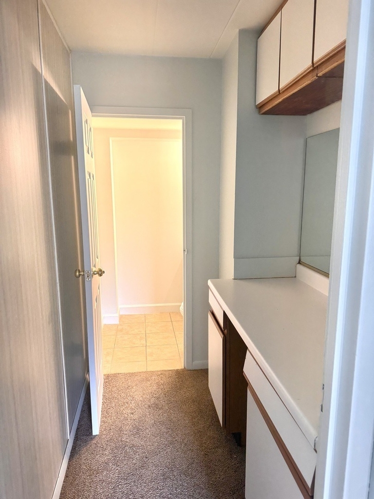 300 S Roselle Road - Photo 10
