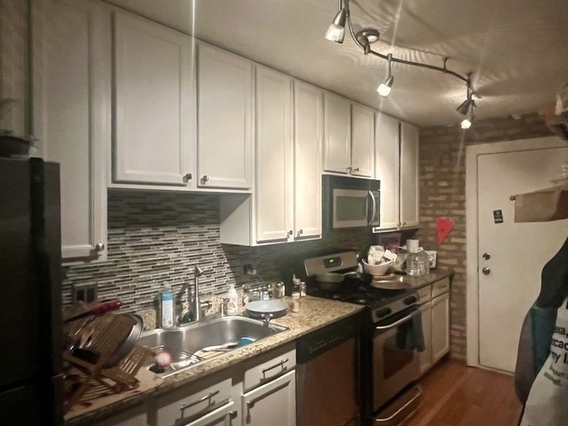 1657 W Pratt Boulevard - Photo 4