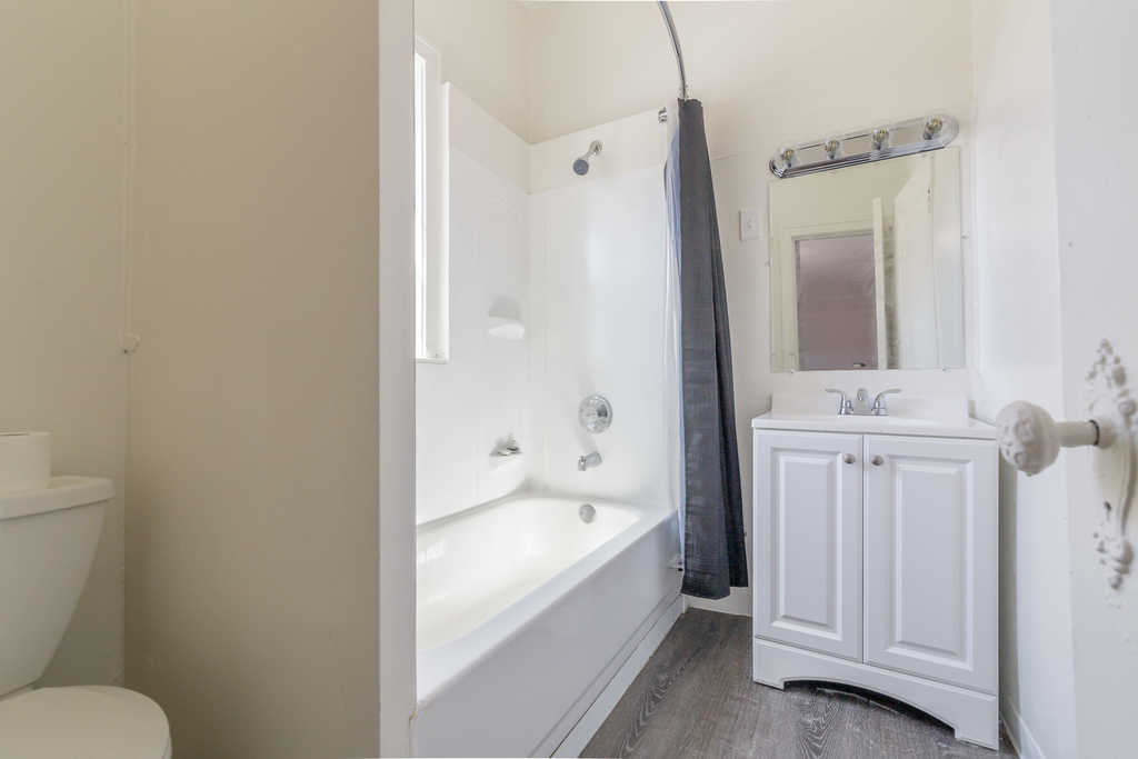 4754 N Lincoln Avenue - Photo 9