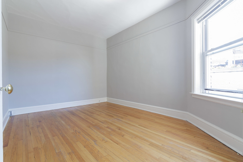 4754 N Lincoln Avenue - Photo 10
