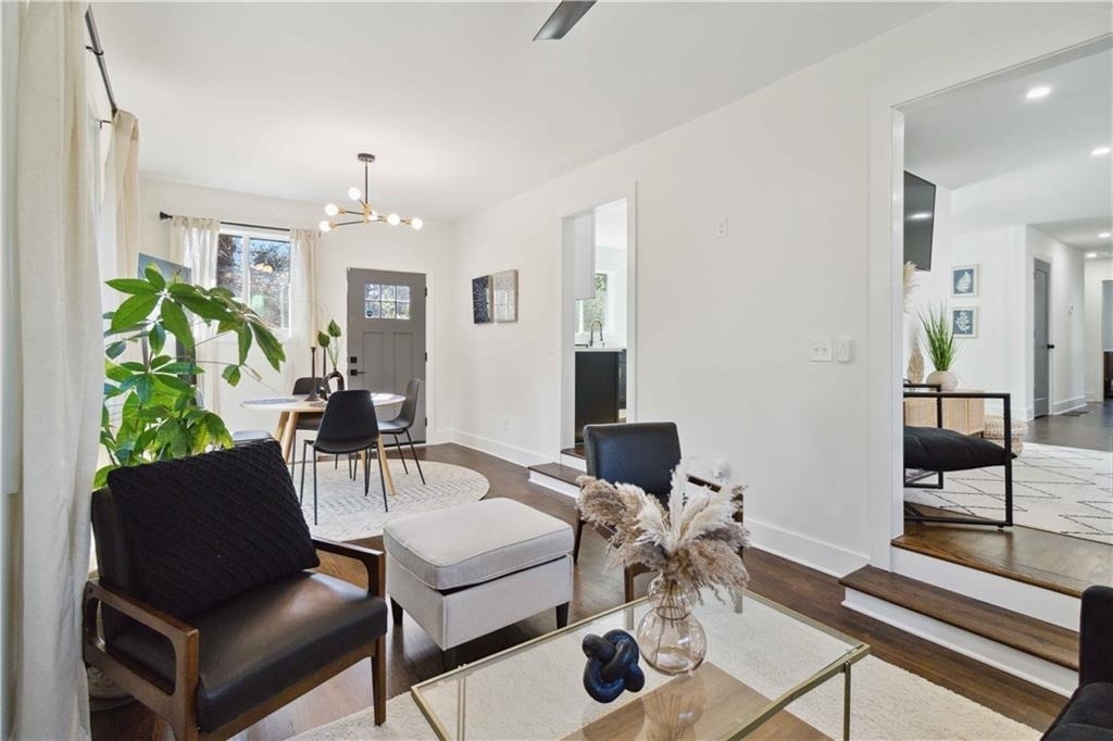 2995 Pasadena Drive - Photo 8