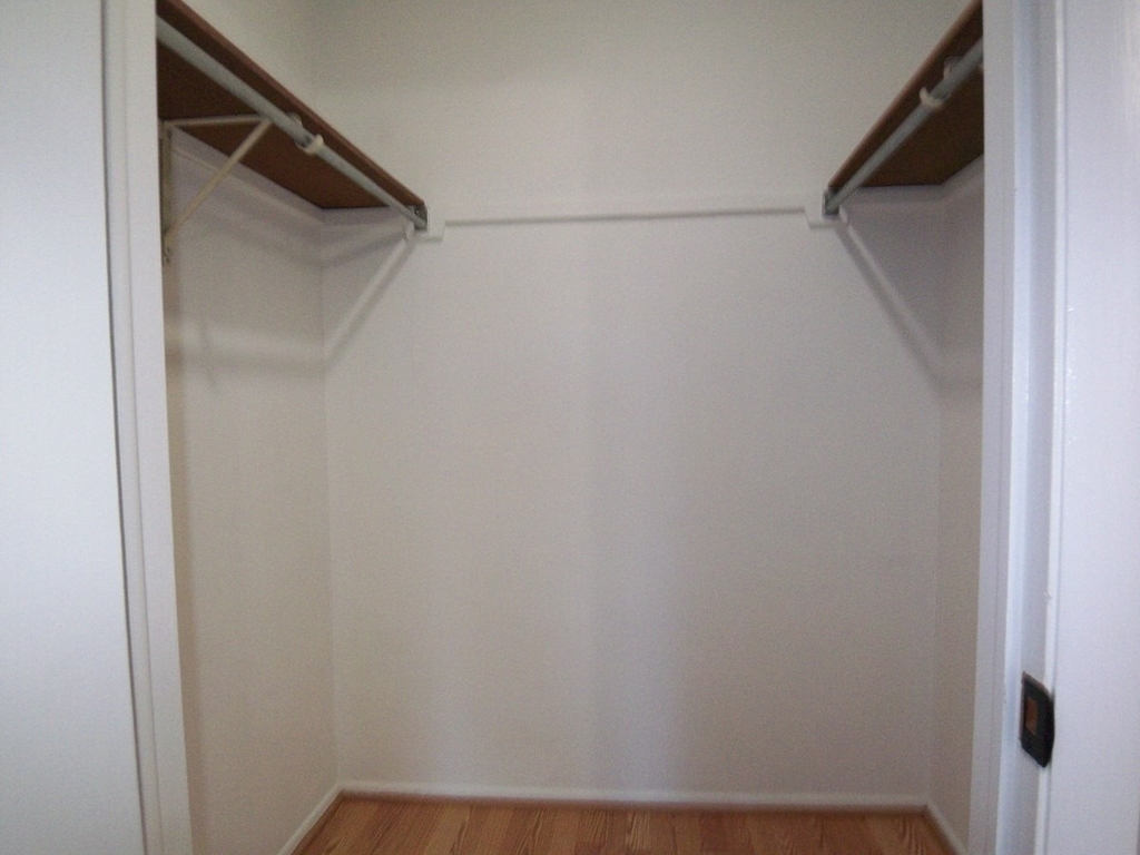 1546 Williamsburg Drive - Photo 19
