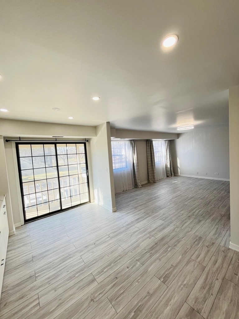 1486 W Jefferson Avenue - Photo 3