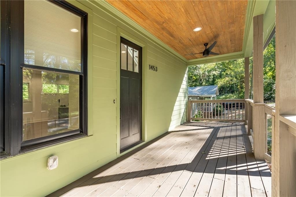 1453 Bridges Avenue Sw - Photo 3