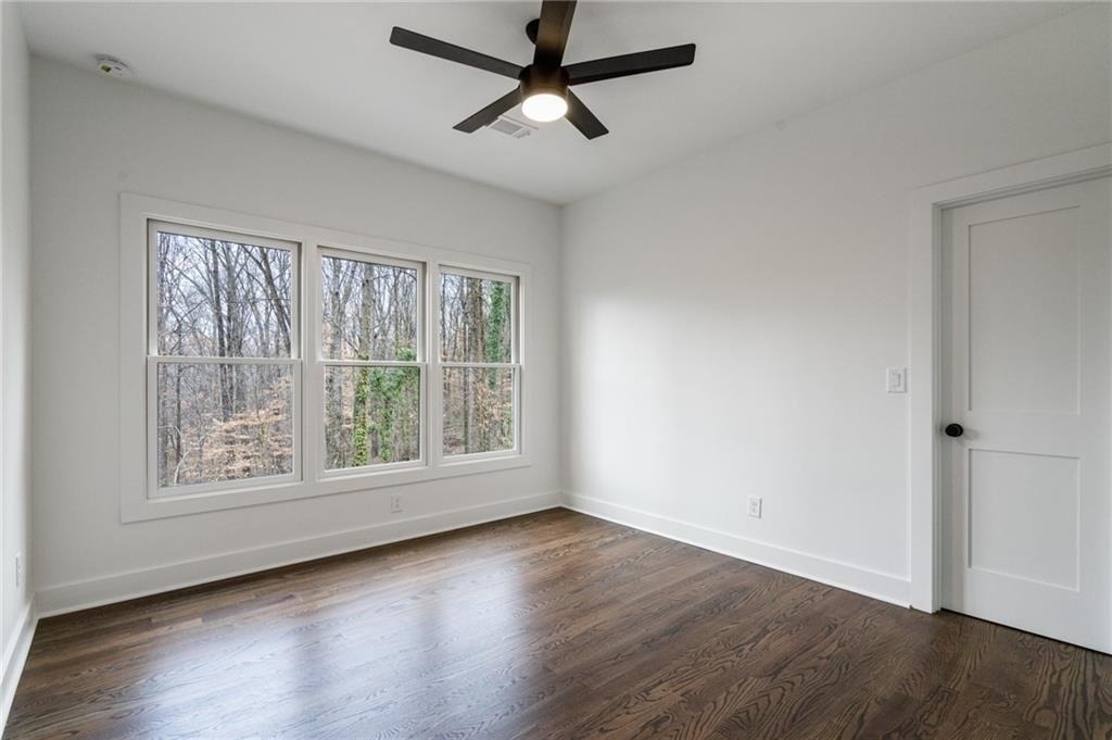 1453 Bridges Avenue Sw - Photo 21