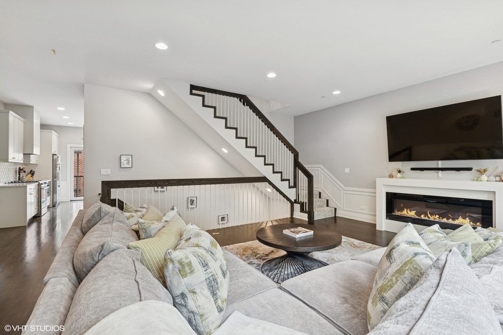 7771 Van Buren Street - Photo 4