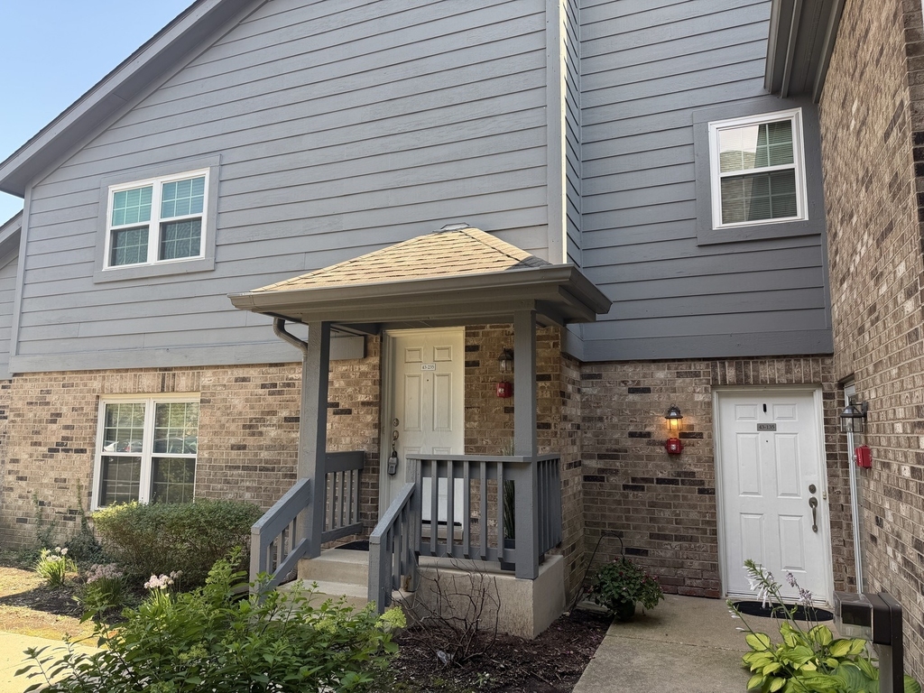 43 Foxcroft Road - Photo 0