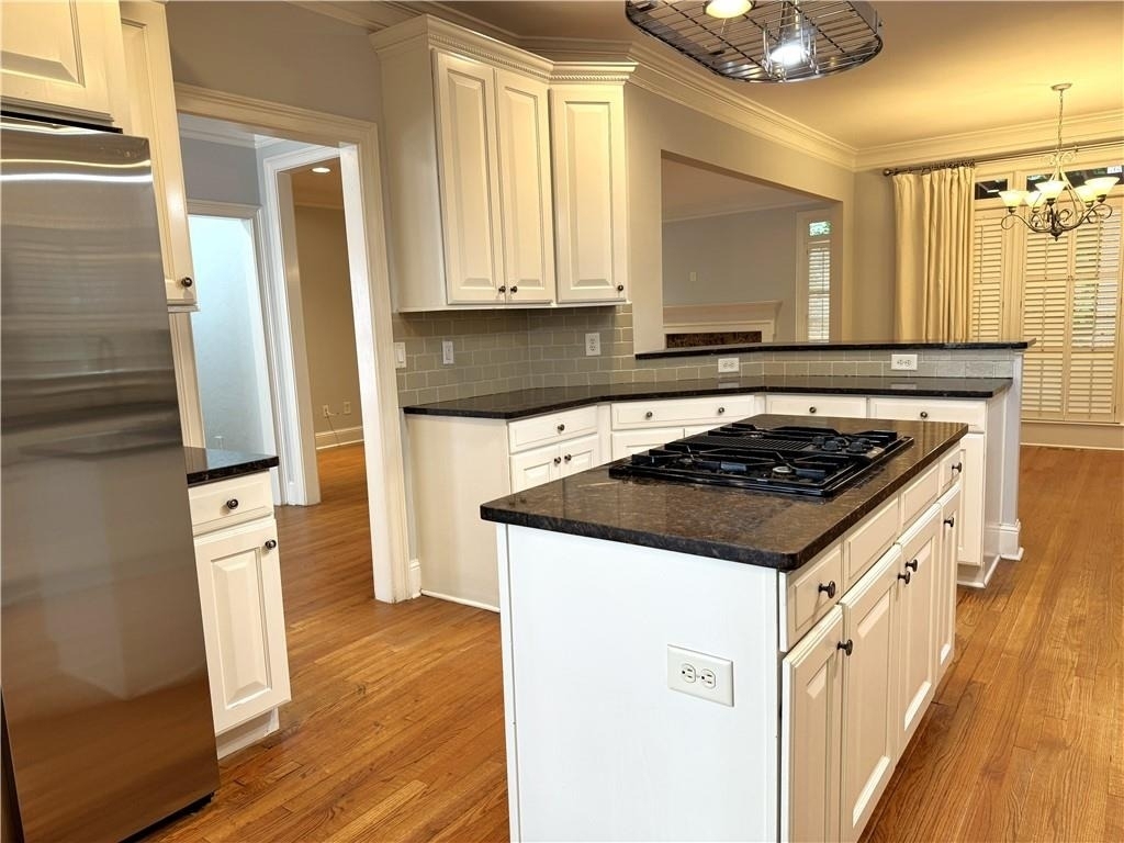 871 Lenox Ct Ne - Photo 9