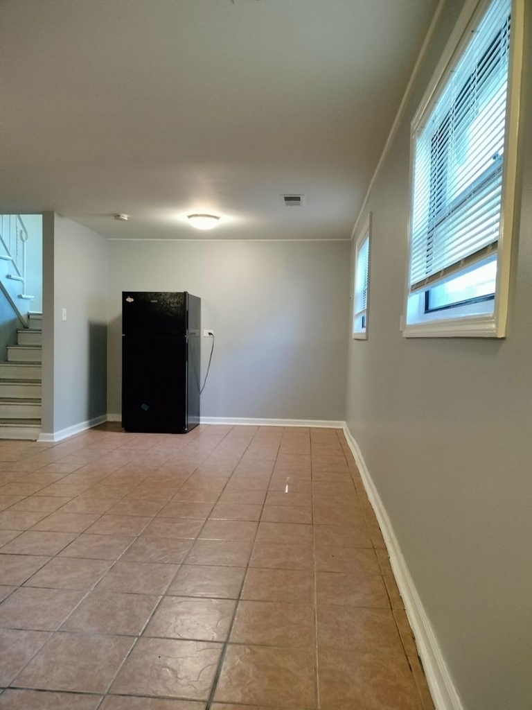 11540 S Peoria Street - Photo 7