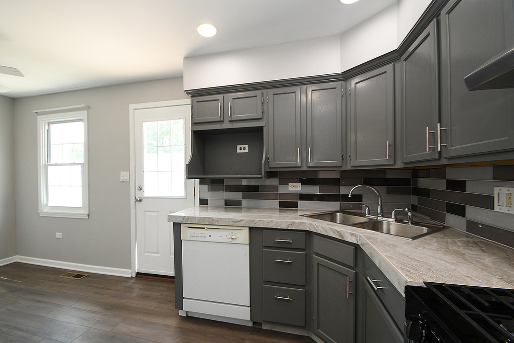 19527 Sycamore Street - Photo 6