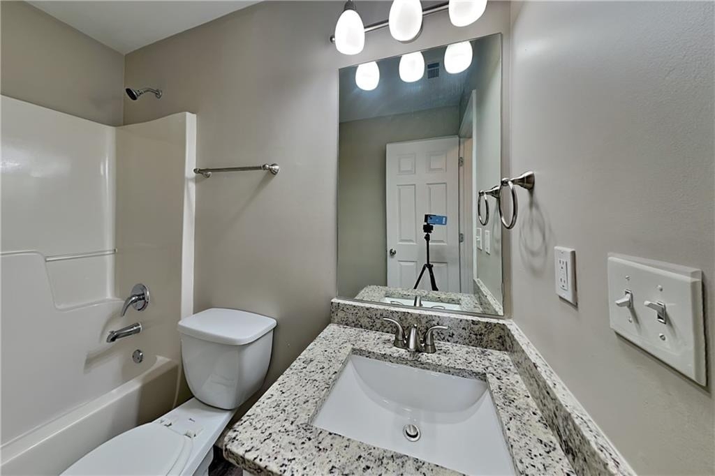 98 Margaret Crossing - Photo 12