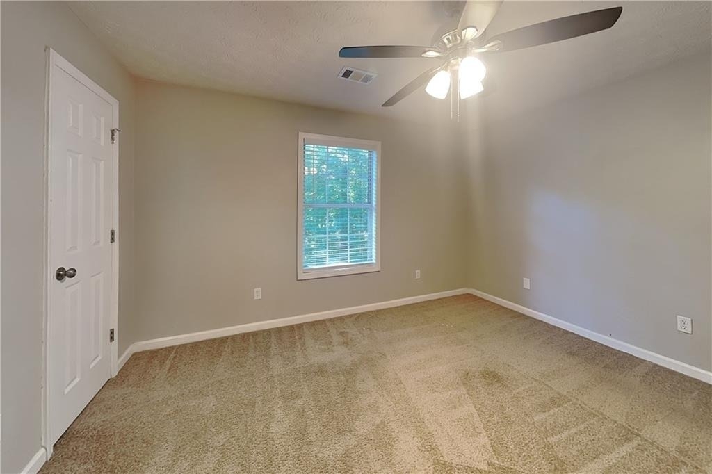 1395 Chalet Circle - Photo 11