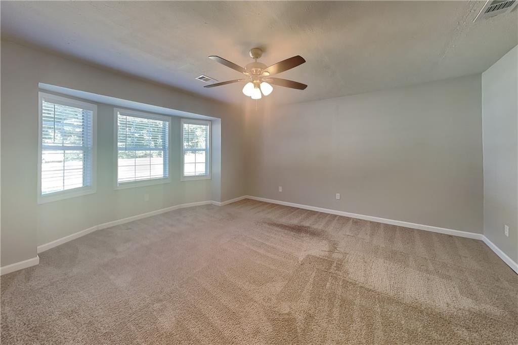 1395 Chalet Circle - Photo 14