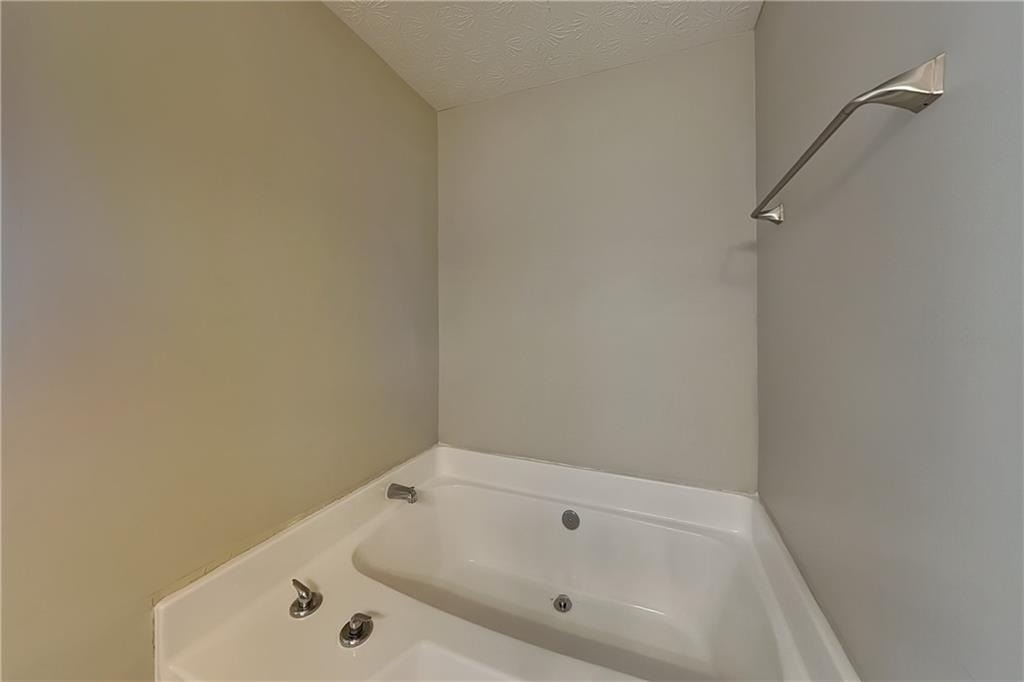 1395 Chalet Circle - Photo 6