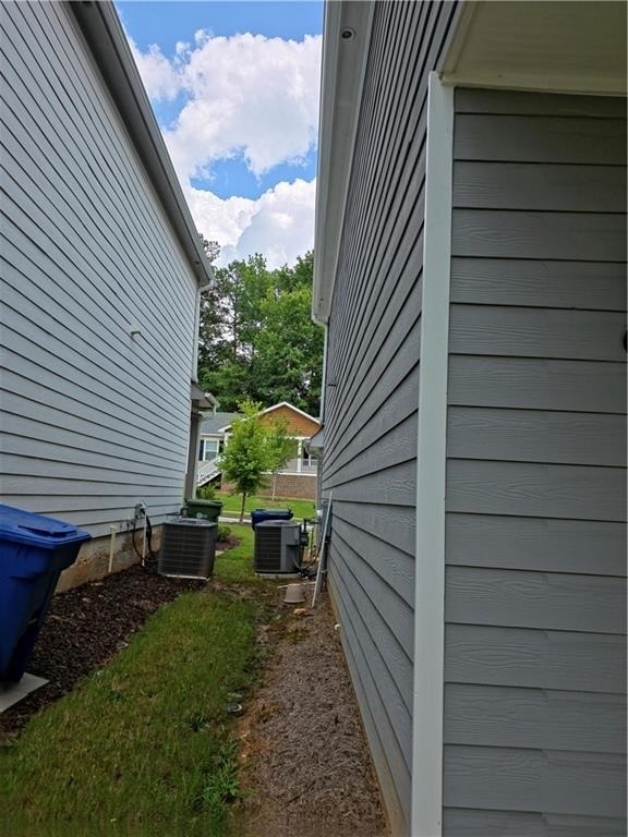 430 Village Creek Drive - Photo 2