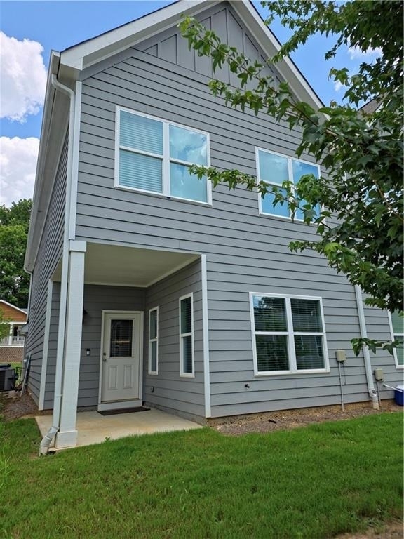 430 Village Creek Drive - Photo 1