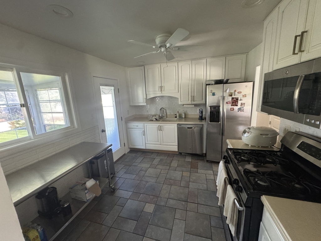 2010 Carleton Road - Photo 18