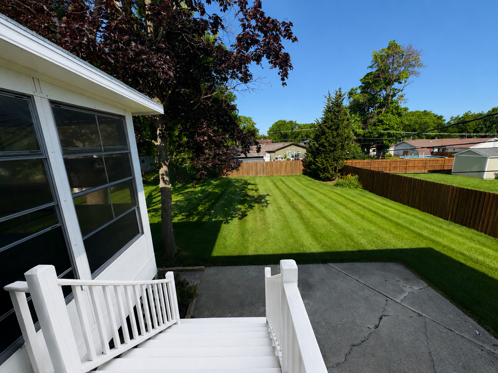 2010 Carleton Road - Photo 1