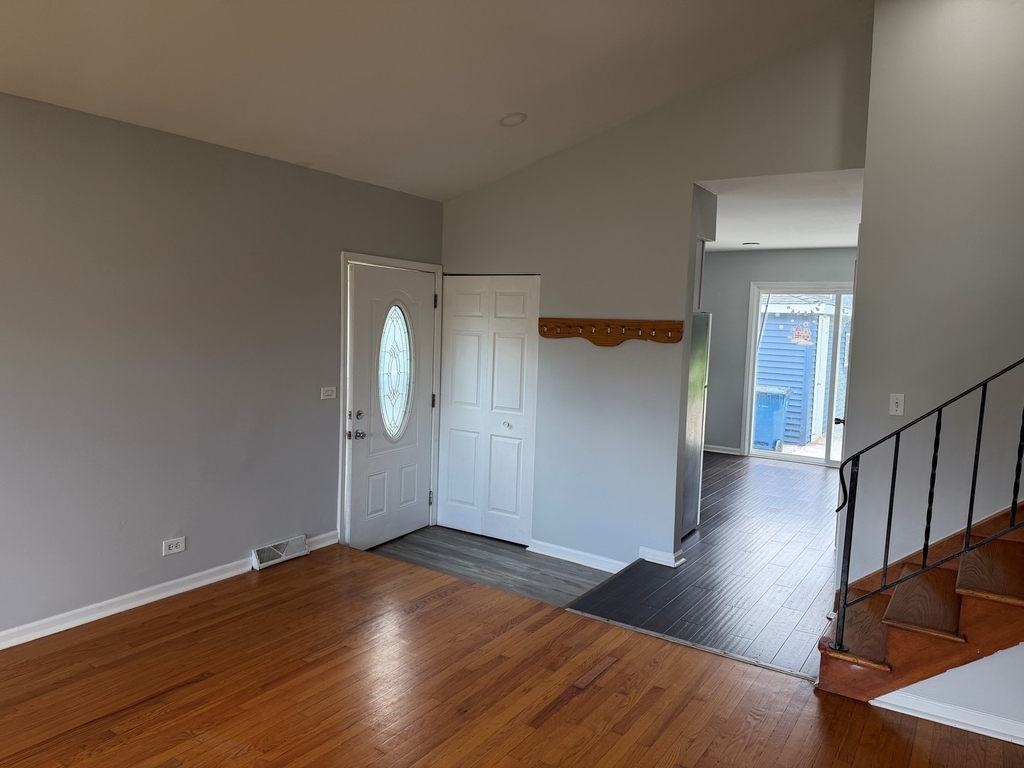 934 S Harvard Avenue - Photo 3