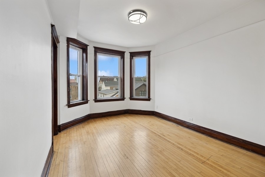 3213 S Lituanica Avenue - Photo 1