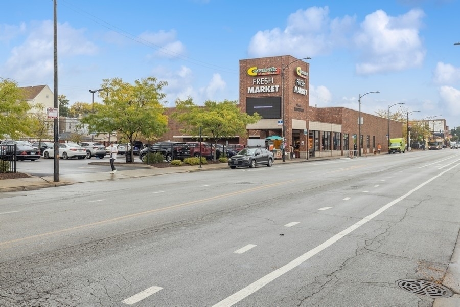 3213 S Lituanica Avenue - Photo 19
