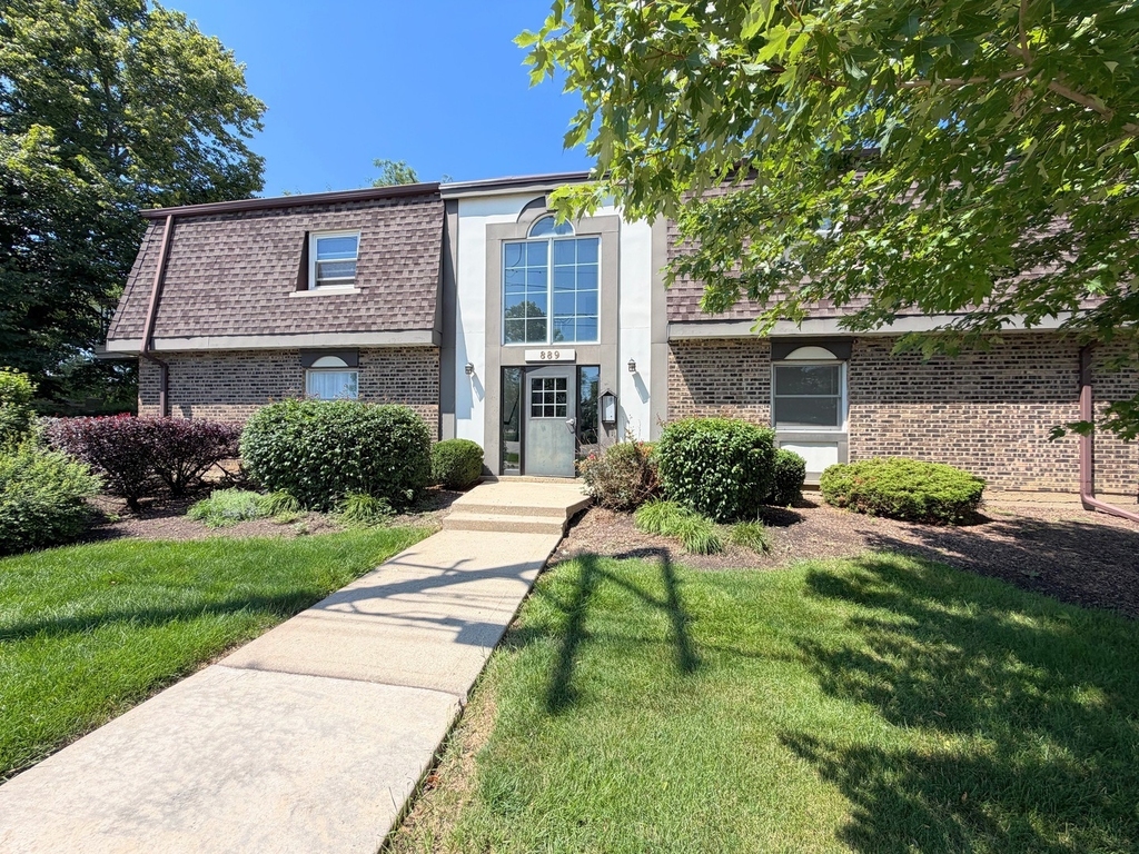 889 Trace Drive - Photo 0