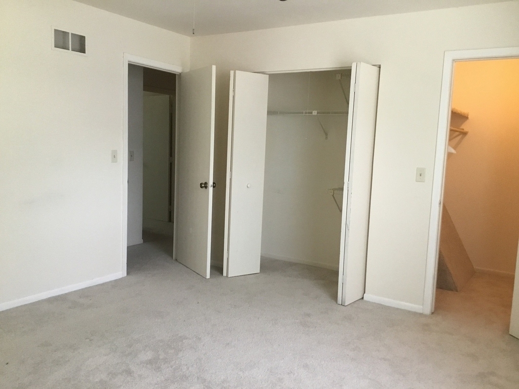 1132 Crimson Court - Photo 8