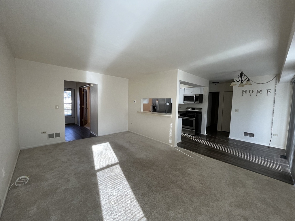 1132 Crimson Court - Photo 3