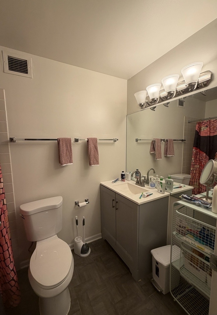 200 N Dearborn Street - Photo 5