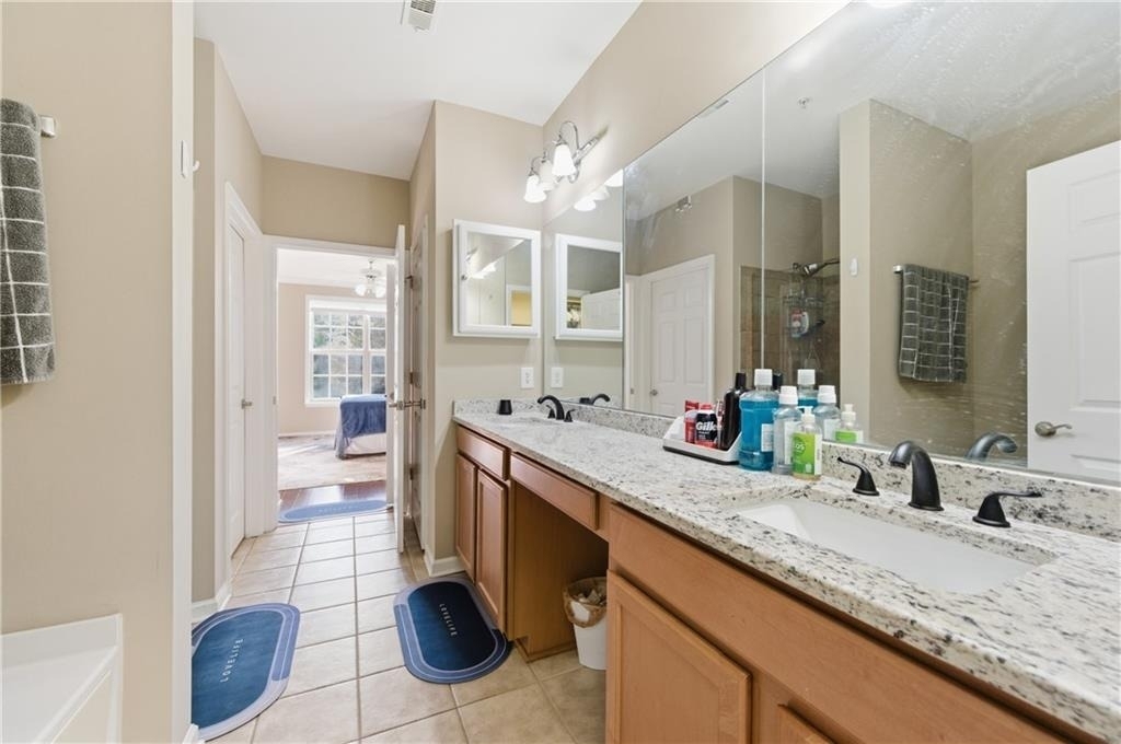 4805 W Village Way Se - Photo 13