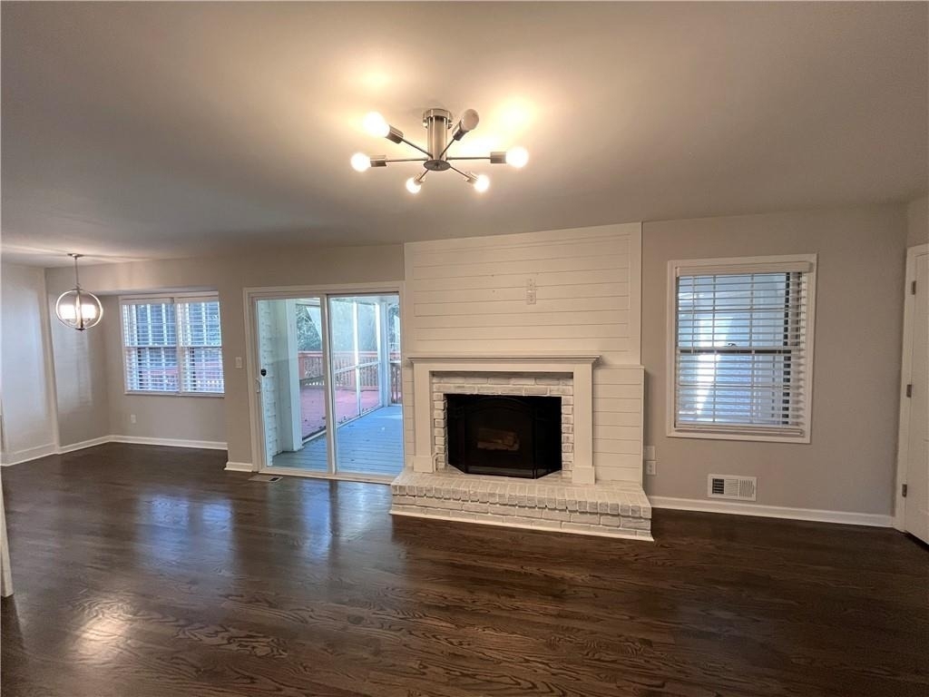 3434 Palace Court - Photo 8