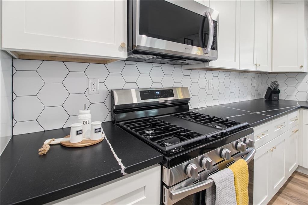 220 Birch Street - Photo 5