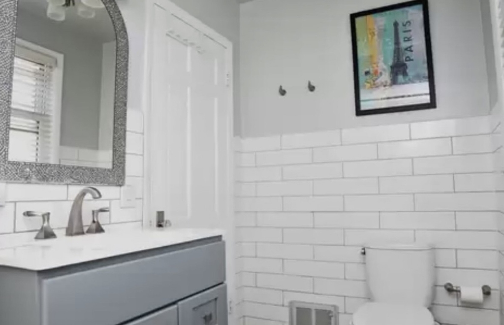 6843 Tripp Avenue - Photo 9