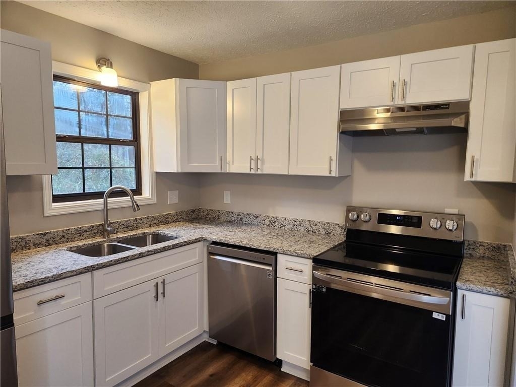 1285 S Lea Court Se - Photo 2