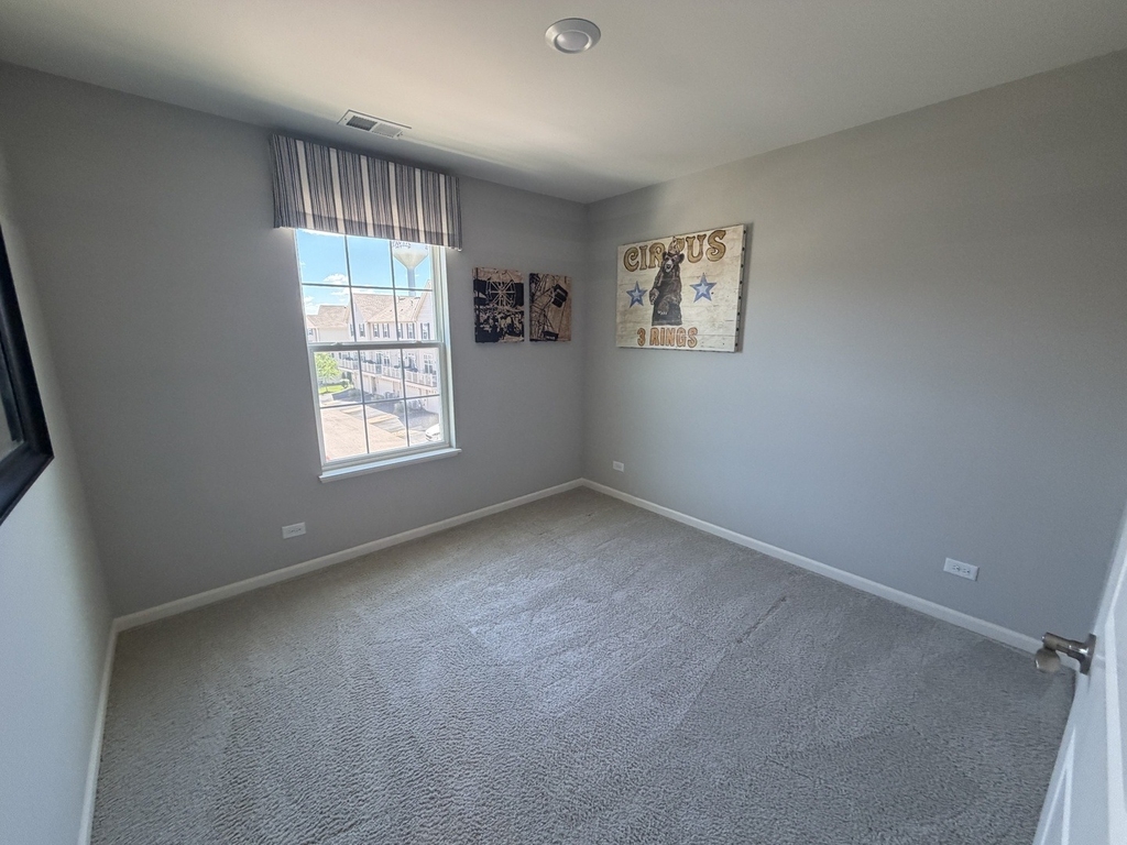 1607 Carlstedt Drive - Photo 8