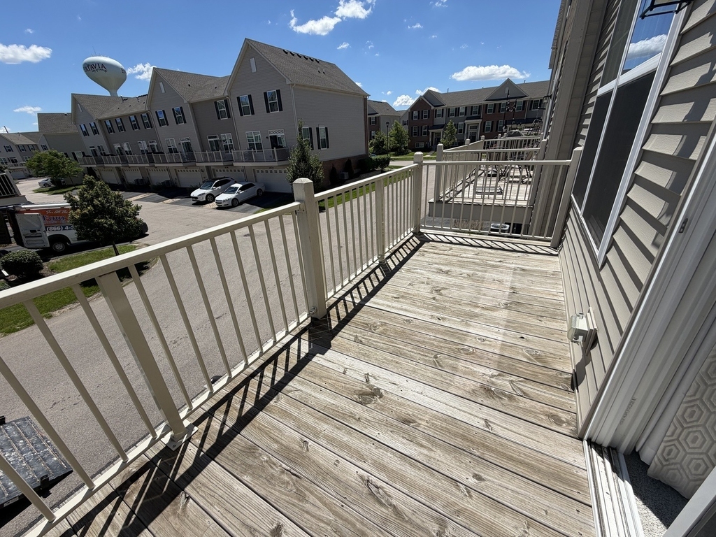 1607 Carlstedt Drive - Photo 11