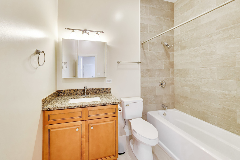 3201 S Normal Avenue - Photo 8