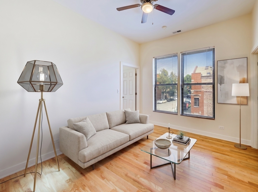 3201 S Normal Avenue - Photo 2