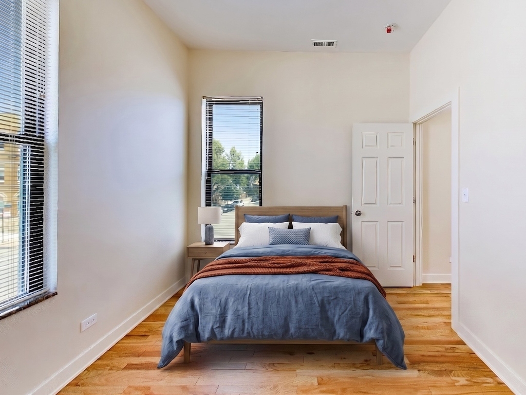 3201 S Normal Avenue - Photo 7