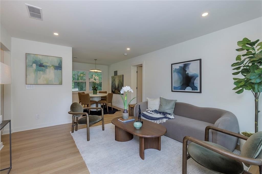3026 Brook Drive - Photo 4