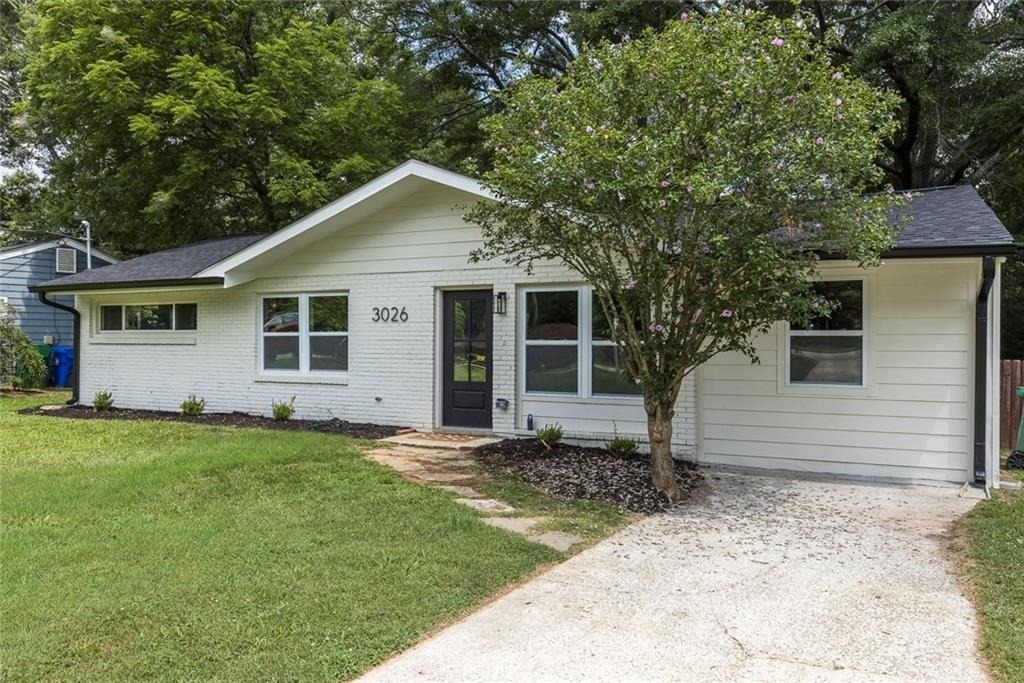 3026 Brook Drive - Photo 2