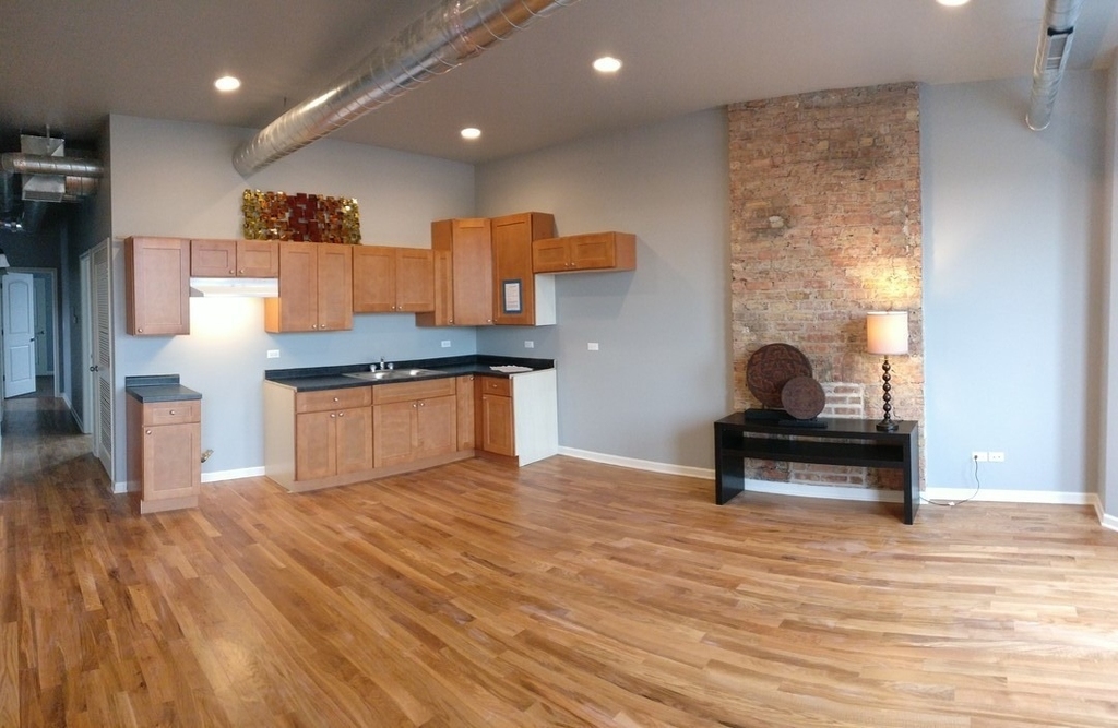 6342 S Ingleside Avenue - Photo 4