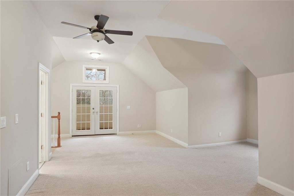 99 Bates Avenue Ne - Photo 20