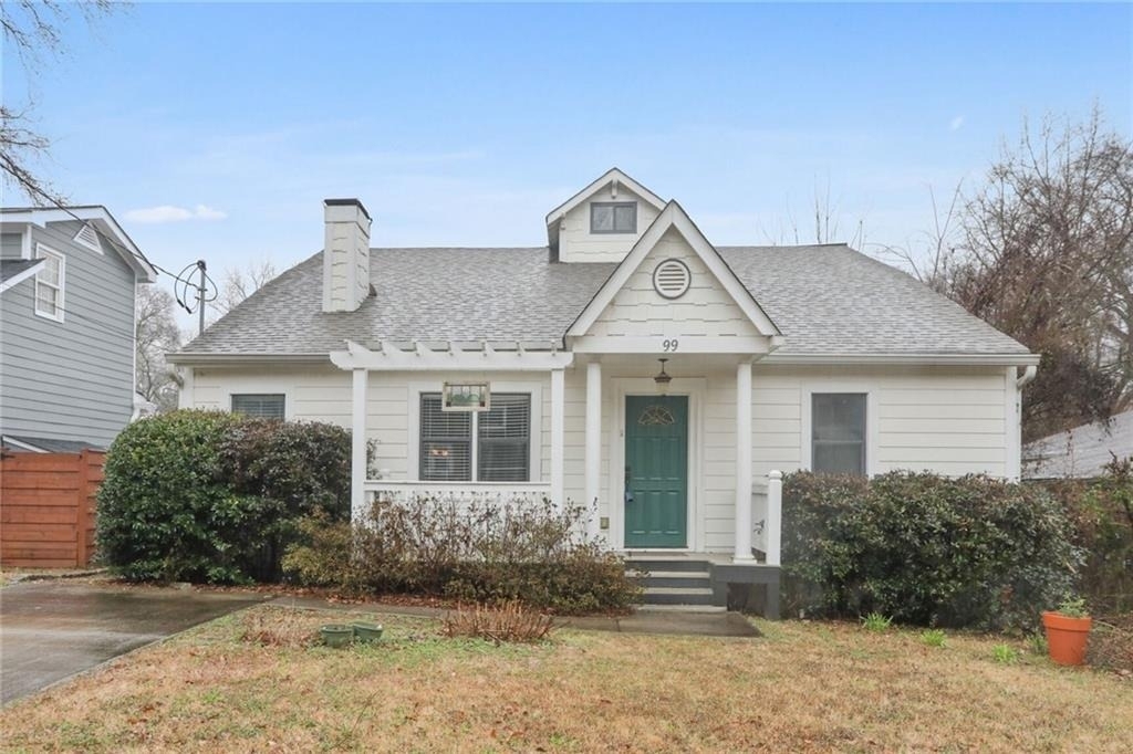 99 Bates Avenue Ne - Photo 0