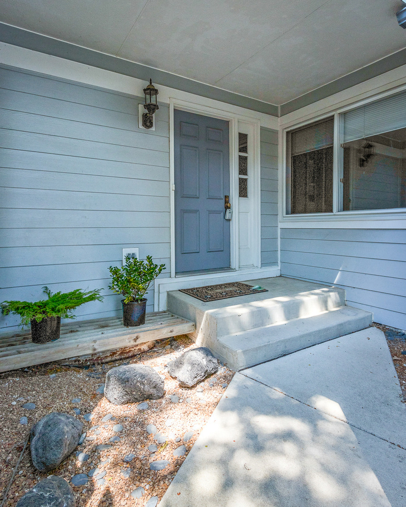 834 Swallow Street - Photo 4