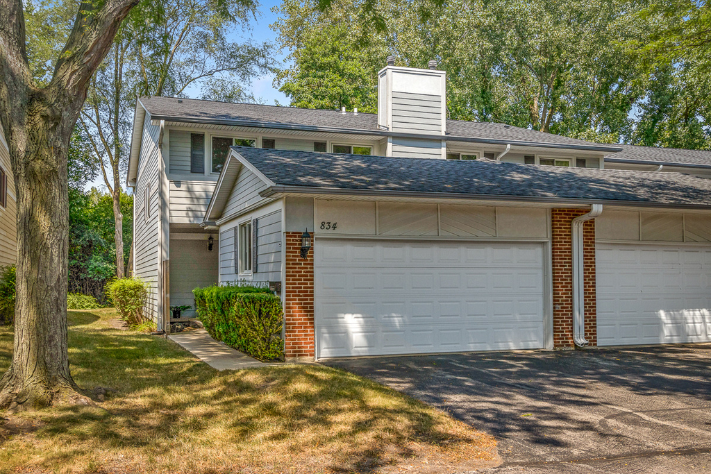 834 Swallow Street - Photo 1