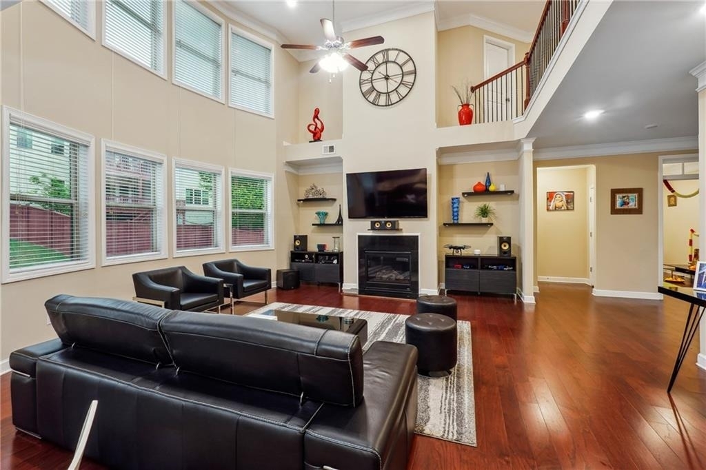 4305 Holton Avenue - Photo 5
