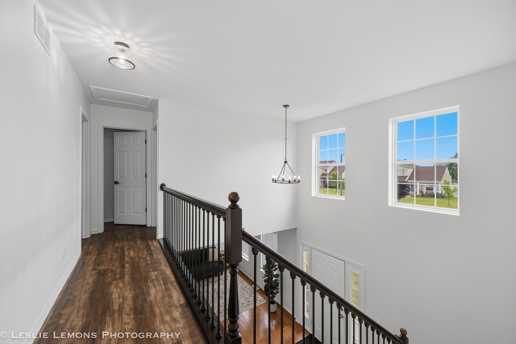 6816 Twin Falls Drive - Photo 15